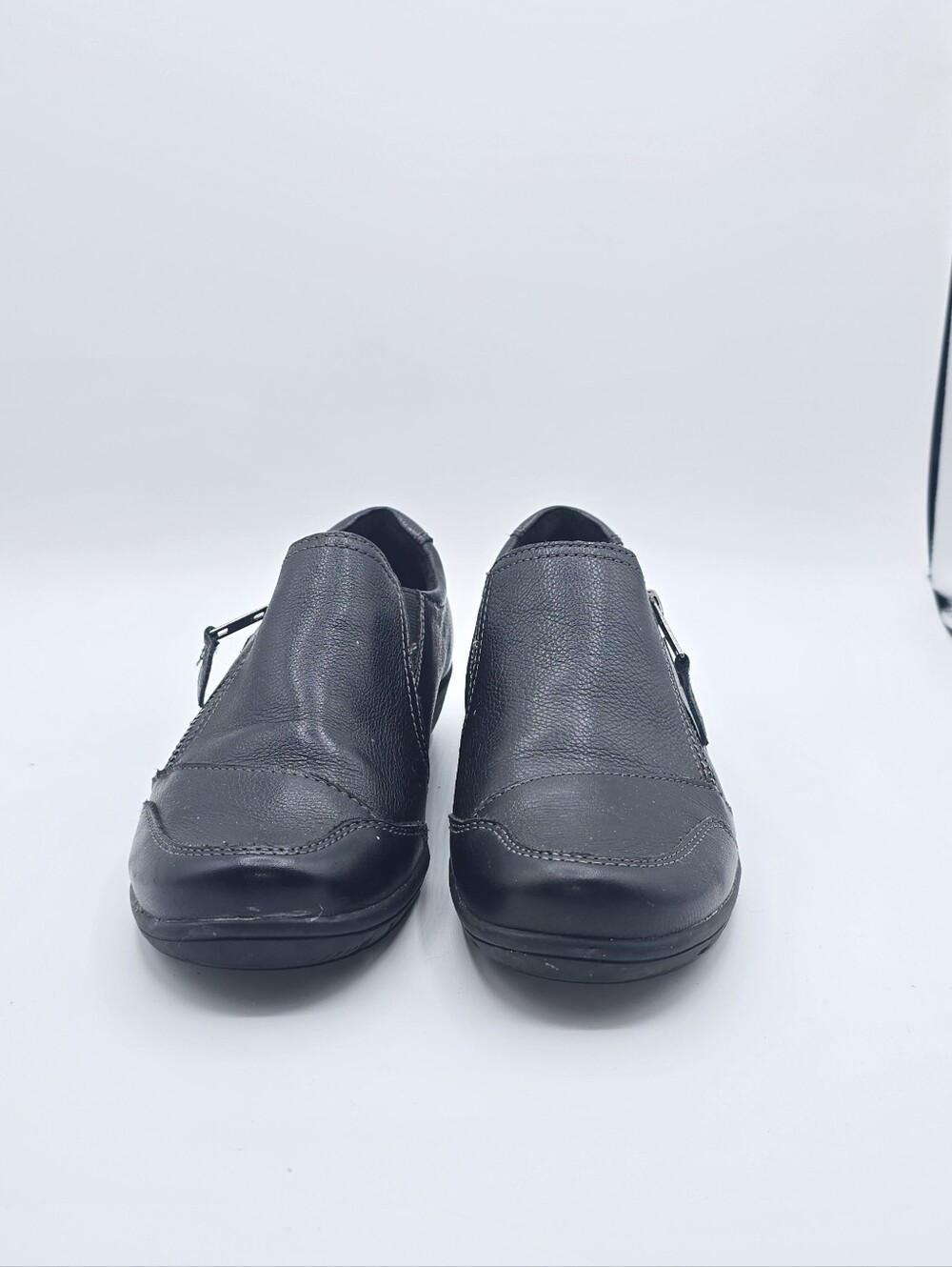 Taos 6 Women's Black Leather Moccasin Slip-Ons Comfort Dailywear Casual